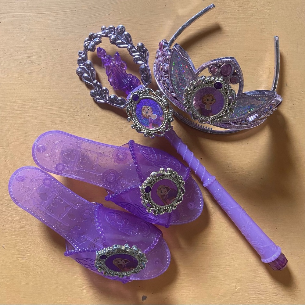 Rapunzel Accessory Kit